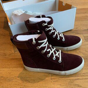 NIB Size 5.5 Timberland Skyla Bay 6 Burgundy Suede